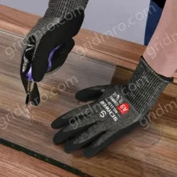 Class 9 protective HPPE cutting gloves